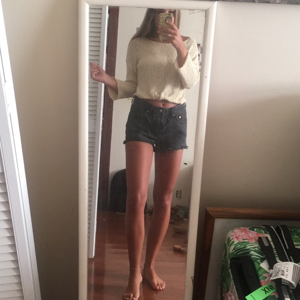 Top - Picture 2 of 3